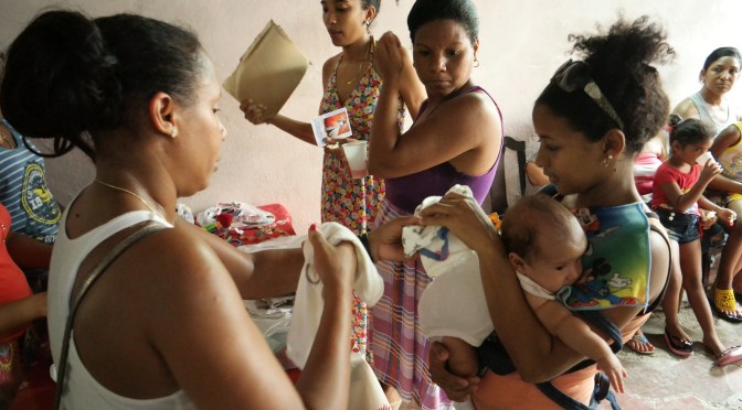 VIDEO de la donation dans notre CENTRE MISERICORDE à la Havane en mai 2017.