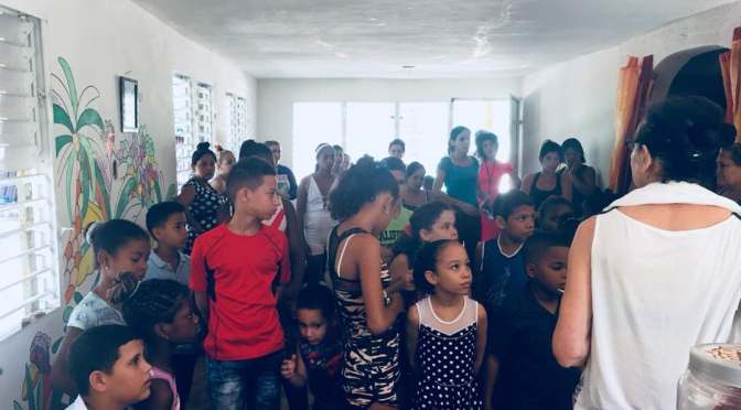 EVANGELISATION ET LEÇON DE FRANÇAIS POUR LES ENFANTS ET FAMILLES AU CENTRE MISÉRICORDE.