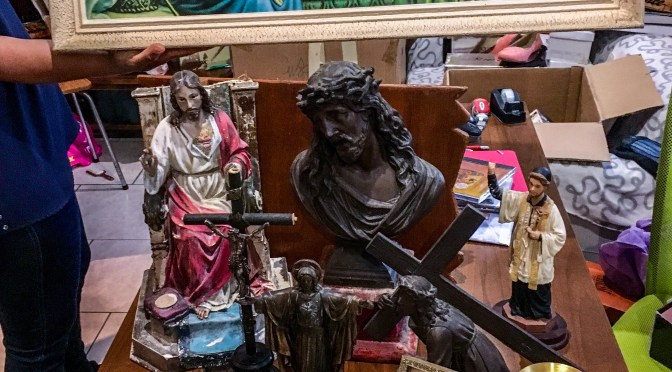 GÉNÉREUSE DONATION POUR LES CHAPELLES ET BIBLIOTHÈQUES DES CENTRES MISÉRICORDE